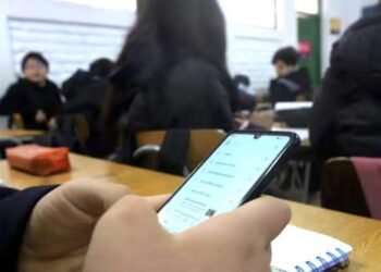 ¿Aliado o distractor? Campeche analiza el uso del celular en las aulas