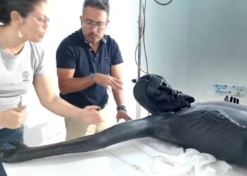 El INAH arranca primera fase de restauración del Cristo Negro de San Román