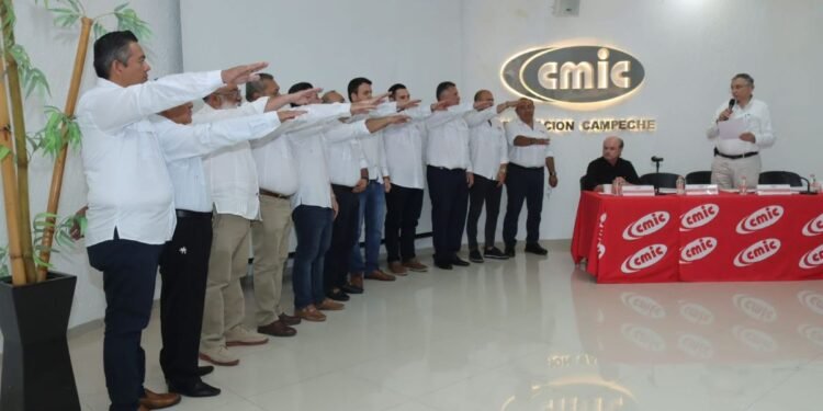 Reelección en CMIC genera inconformidad por presunta falta de transparencia y cierre informativo