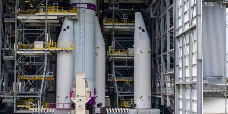 Amazon lanza 32 nuevos satélites y supera los 200 en su red de internet espacial