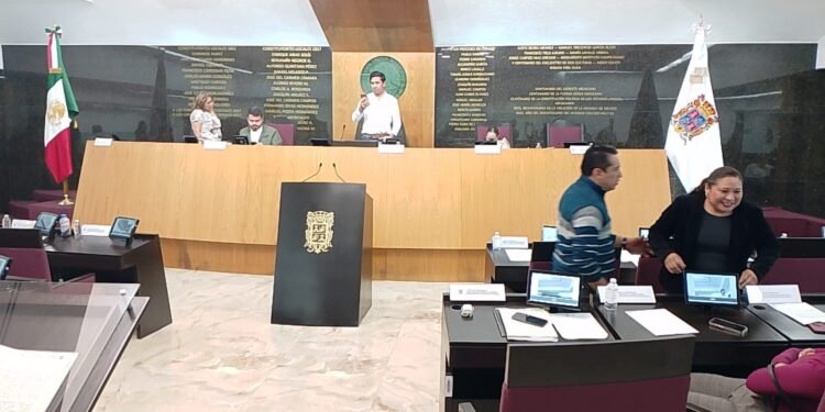 En sesión reservada, diputados locales habrían restituido el fuero legislativo