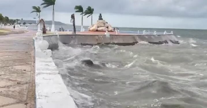 El frío toma el timón y ordena puerto cerrado; advierten por oleaje elevado