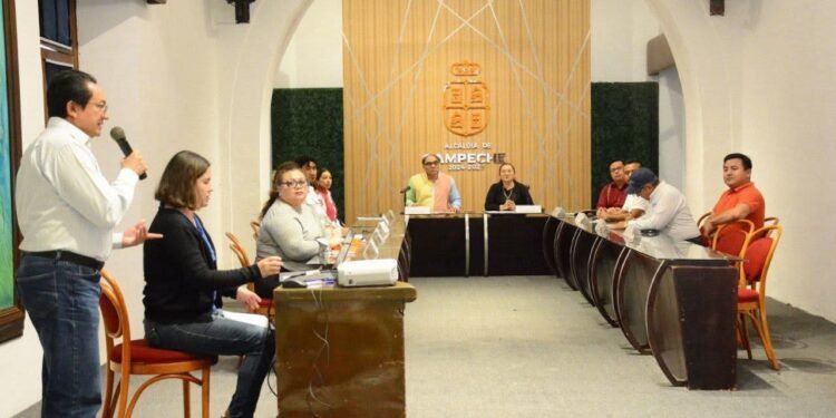 Sin aviso, cabildo capitalino retira discusión sobre el fuero; espera a otros municipios