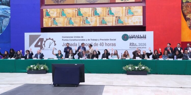 Primer filtro superado: Diputados aprueban en comisiones la reducción de la jornada laboral