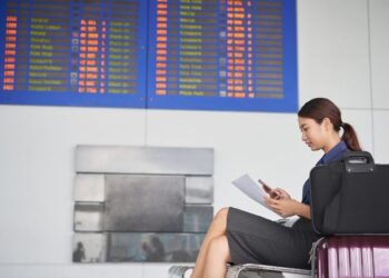 Nevada histórica en Nueva York provoca vuelos cancelados y deja turistas varados