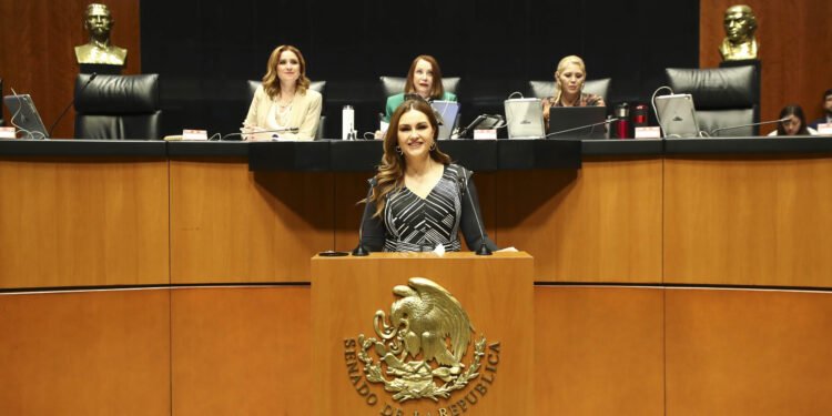 Senado declara constitucional la reforma para reducir la jornada laboral