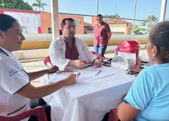 Fortalecen respuesta sanitaria: inyectan 26.9 mdp al combate del dengue