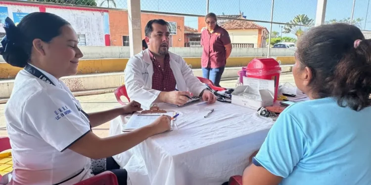 Fortalecen respuesta sanitaria: inyectan 26.9 mdp al combate del dengue