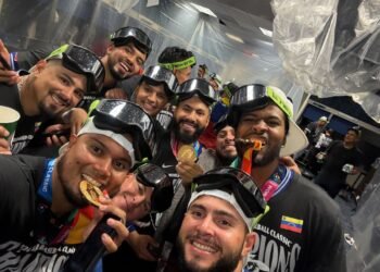 Venezuela hace historia en EU y conquista su primer Clásico Mundial de Béisbol