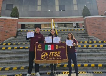 Campeche brilla en Sudamérica: alumnos del TecNM obtienen oro en Infomatrix