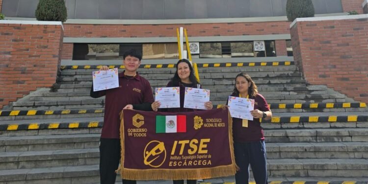 Campeche brilla en Sudamérica: alumnos del TecNM obtienen oro en Infomatrix