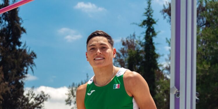 Erick Portillo conquista la plata en el Mundial de Atletismo en Pista Cubierta
