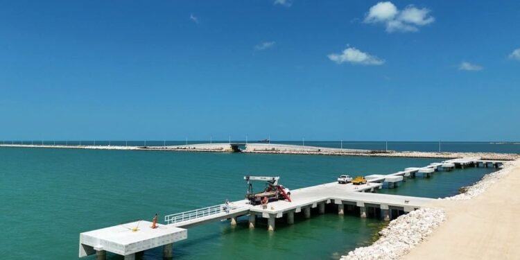Seybaplaya se fortalece con nuevos muelles para recibir barcos de gran tamaño