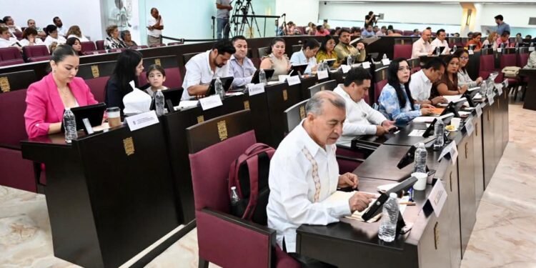 Congreso recibe informe técnico de KO’OX entre señalamientos por opacidad