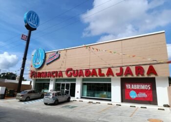Vuelve Farmacias Guadalajara 24/7; diálogo evita mayor impacto económico