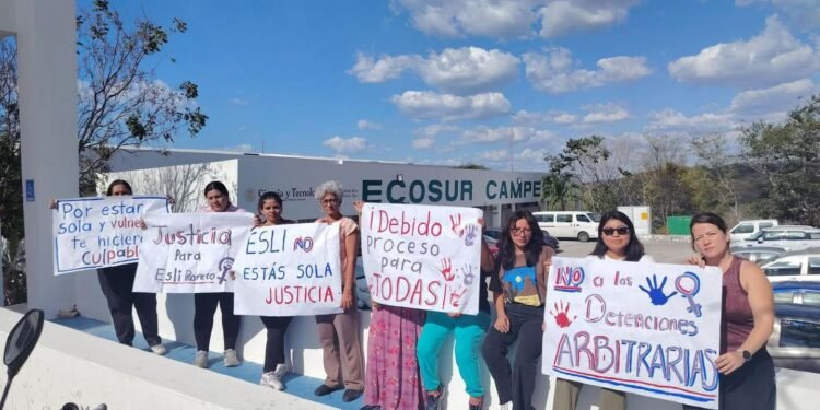 Vinculan a proceso a mujer tras agresión a policías en marcha del 8M