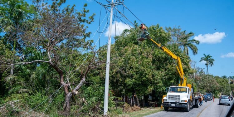 Avanza subestación eléctrica en Atasta; buscan reducir fallas en el suministro