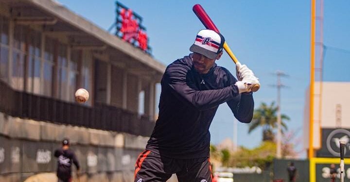 Hogan vuelve al Galeón para comandar la rotación de Piratas