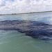 Derrame petrolero llega a costas de Campeche, chapopote invade playas de Carmen y Champotón