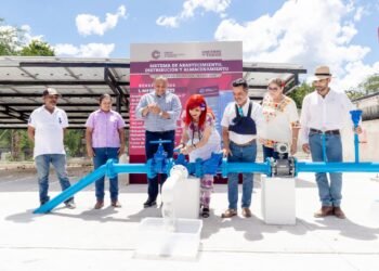 Escárcega recibe obras de agua, luz e infraestructura  con inversión de 49.8 mdp
