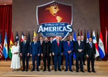 Trump arma bloque regional en Miami y México no está en la mesa