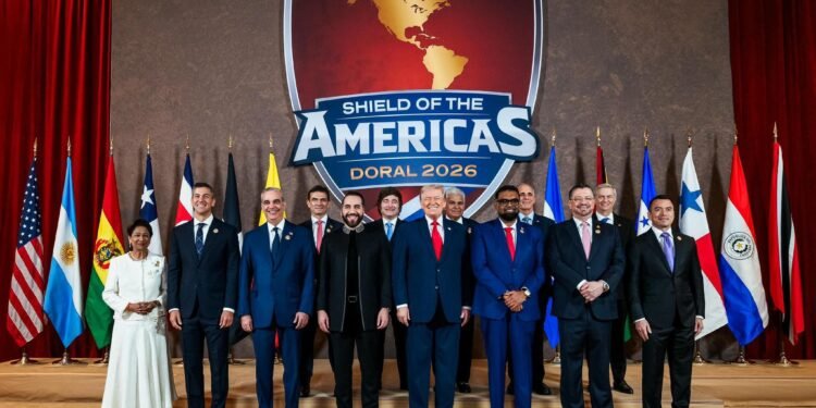 Trump arma bloque regional en Miami y México no está en la mesa