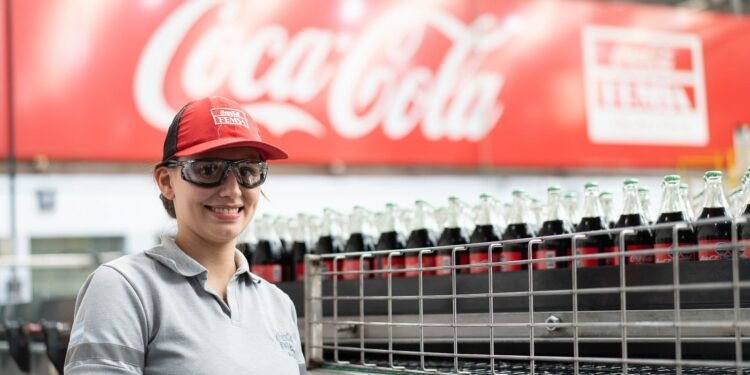 Digitalización y disciplina financiera marcan el rumbo de FEMSA