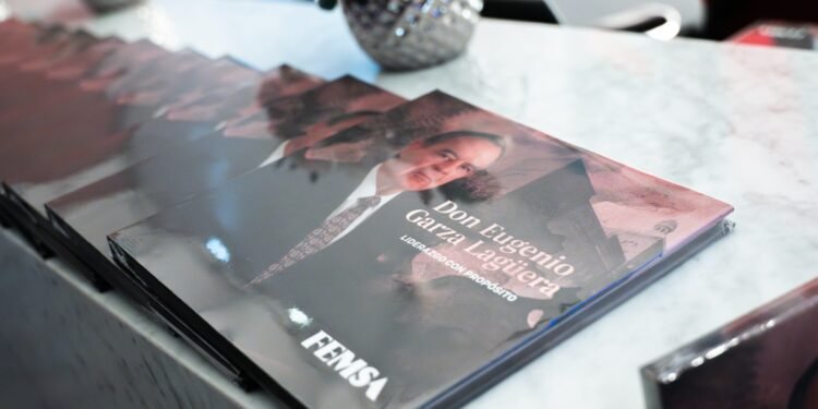 FEMSA conmemora legado de Garza Lagüera con nueva publicación