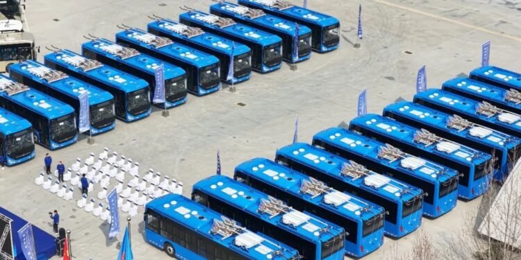 Flota china de trolebuses se integrará a avenidas clave de CDMX para el Mundial