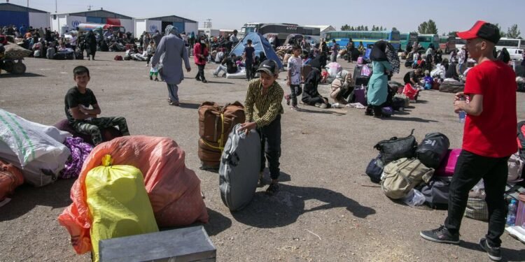 Hasta 3.2 millones de personas han sido desplazadas dentro de Irán por escalada del conflicto