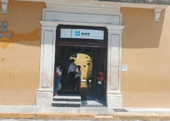 SAT llama a presentar declaración anual antes del 30 de abril
