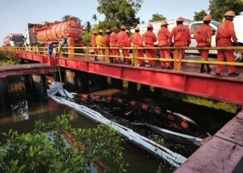 Tres fuentes bajo sospecha por contaminación en el Golfo; activan observatorio ambiental