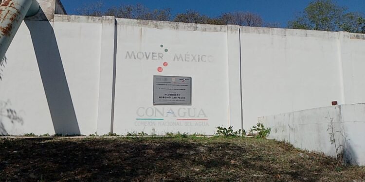 SMAPAC exhibe acueducto de Hobomó como “elefante blanco”; tanque sigue vacío