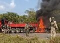Mueren tres militares en choque e incendio de convoy en carretera Carmen-Frontera