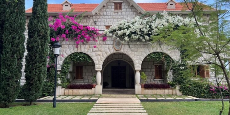 México urge a su comunidad a salir de Líbano si su estancia no es esencial