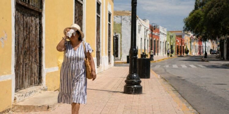 Calor extremo se extiende por México y alcanza a Campeche con máximas de hasta 45 °C