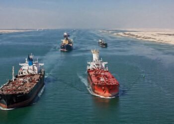 Irán abre Ormuz y alivia presión sobre rutas clave del petróleo