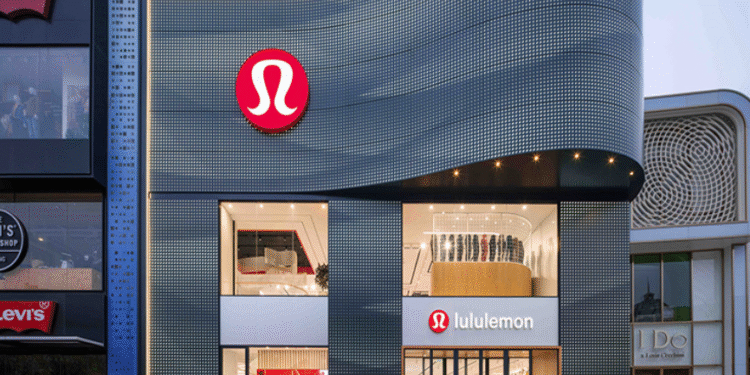 Alertan por químicos en ropa deportiva de Lululemon; Texas abre investigación