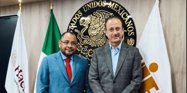 CAAAREM y UIF sellan alianza para reforzar control en comercio exterior