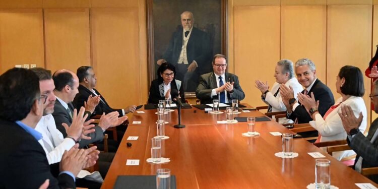 UNAM y Hospital General de México crean alianza para fortalecer investigación clínica