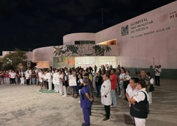 ¡Sin quirófano ni medicinas! Estalla protesta en hospital de IMSS-Bienestar