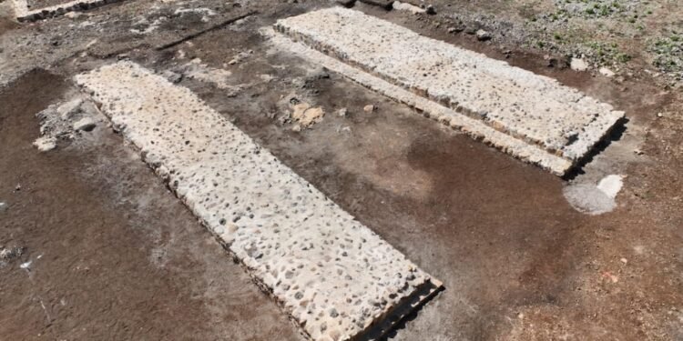 INAH rescata juego de pelota preclásico en obra del Tren Maya en Yucatán