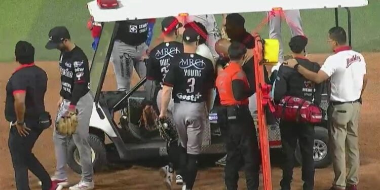 Grand slam de Ávila enciende a Piratas, pero Diablos se lleva duelo de locura