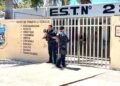 Estalla el terror en secundaria: detonan petardo y desatan caos