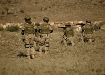 Guerra de EU contra Irán golpea a familias mexicanas: hay 4 soldados heridos