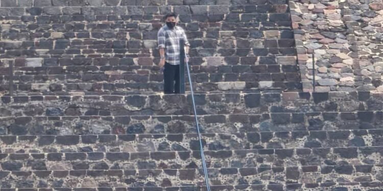 Balacera en Teotihuacán deja dos muertos; evacúan zona arqueológica