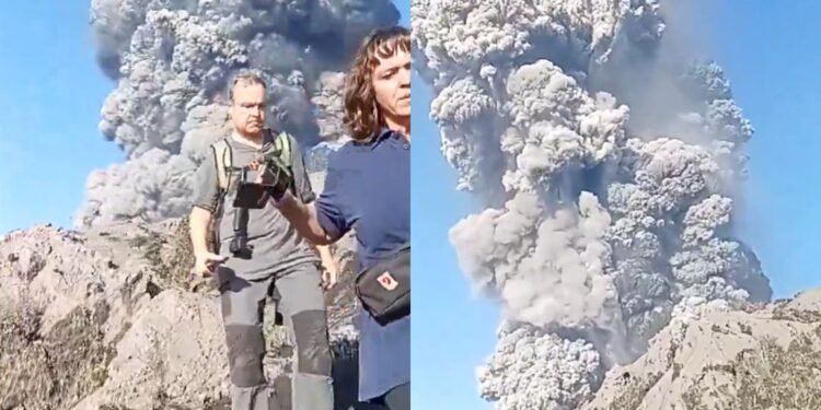 Volcán hace erupción y deja tres muertos entre excursionistas. ¿En dónde ocurrió?