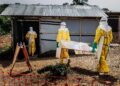 Ébola revive emergencia en Congo; crece temor por expansión del brote