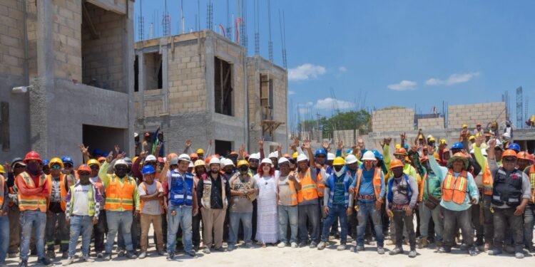 ¿Por qué Escárcega es clave en el plan de vivienda? Ya se construyen 404 casas