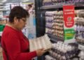 Por fin baja el huevo… y el limón deja de subir en el súper